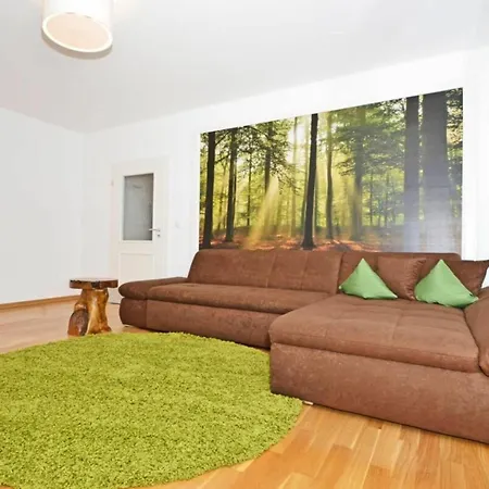 Waldstrasse 35 Reni 아파트 코세로우